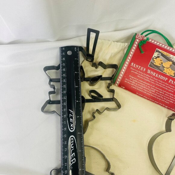 Set Of 3 Pancake Molds Snowman Gingerbread Man Snowflake Metal Holiday Breakfast - Picture 4 of 11